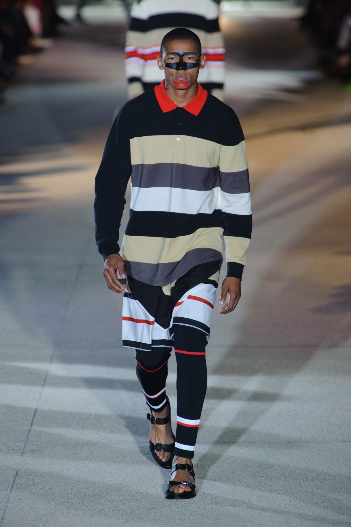 desfile-givenchy-paris-men-ss2014-50