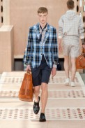desfile-lv-paris-men-ss2014-14