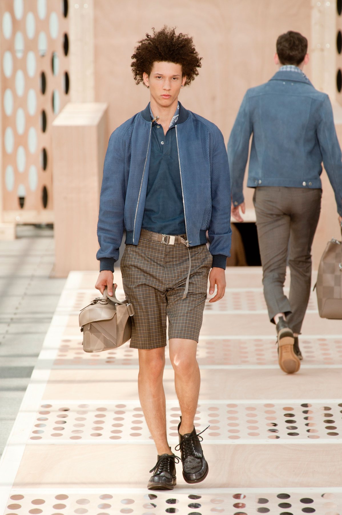 desfile-lv-paris-men-ss2014-20