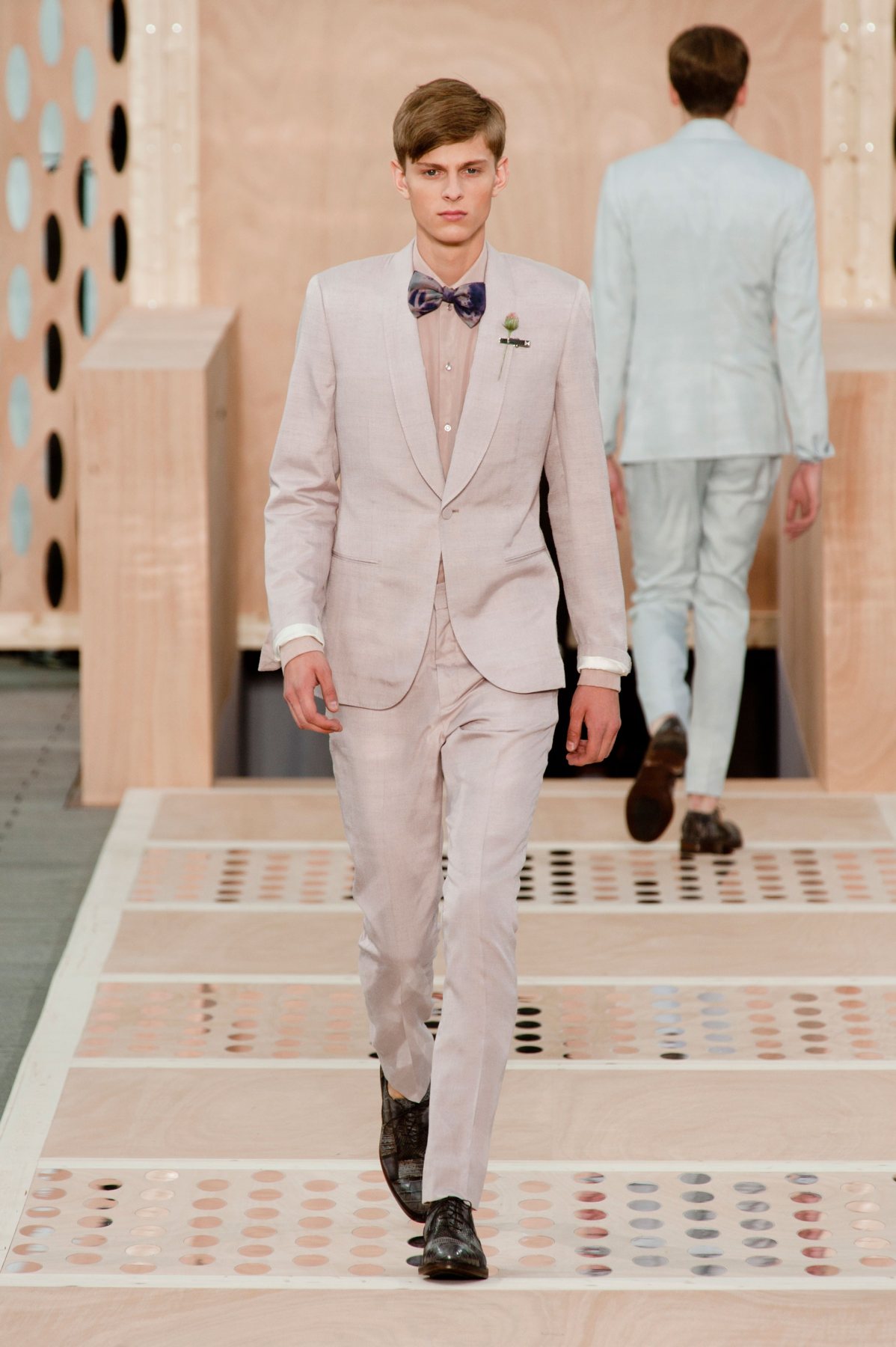 desfile-lv-paris-men-ss2014-36