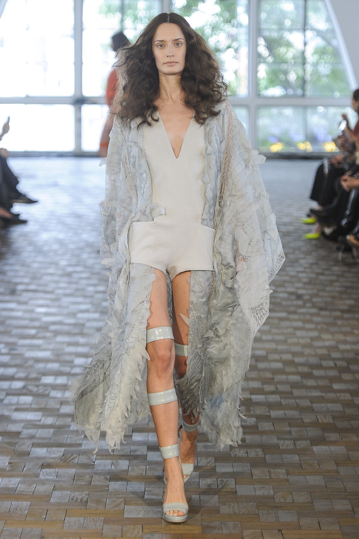 desfile-paula-raia-ss2014-20