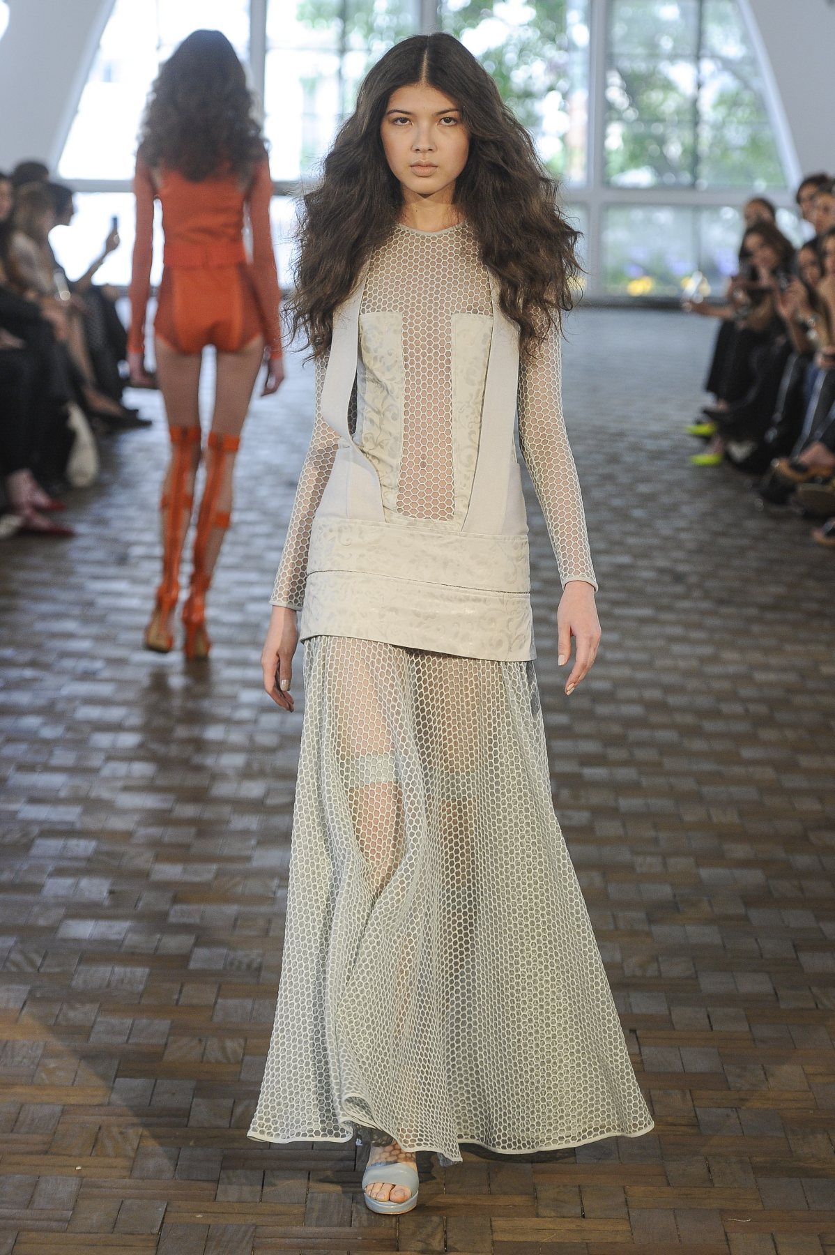 desfile-paula-raia-ss2014-21