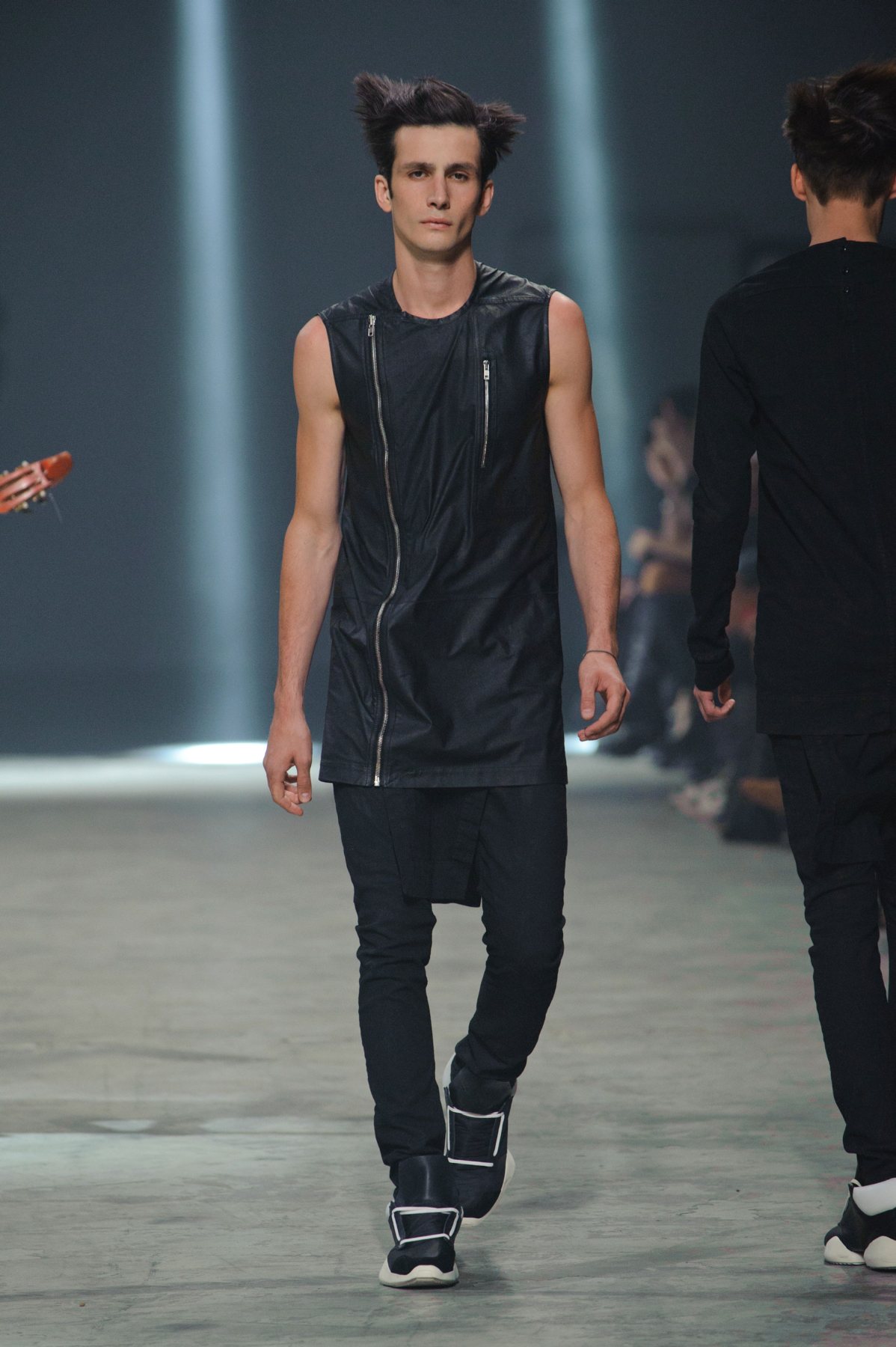 desfile-rick-owens-paris-men-ss2014-15