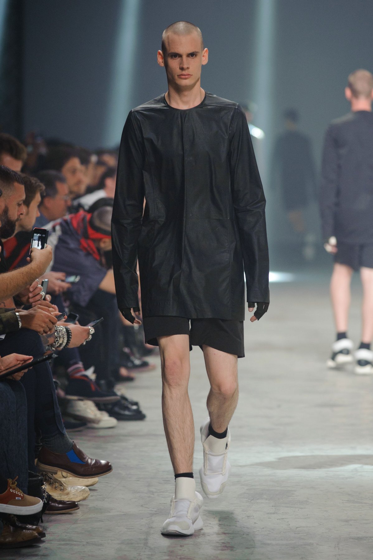 desfile-rick-owens-paris-men-ss2014-20