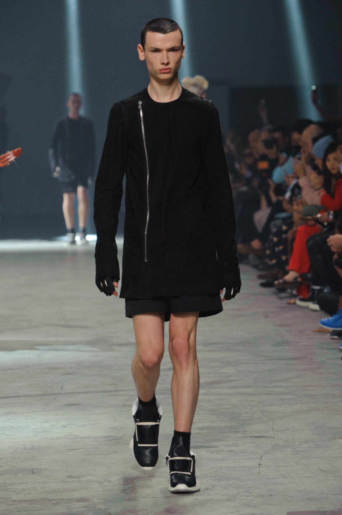desfile-rick-owens-paris-men-ss2014-21