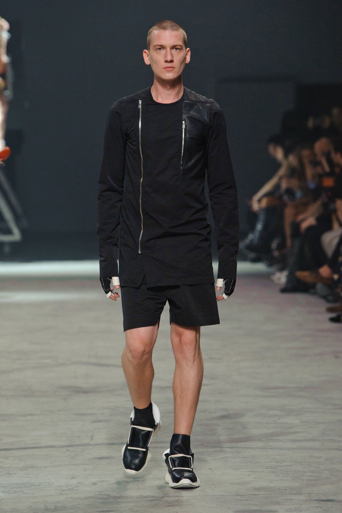 desfile-rick-owens-paris-men-ss2014-25
