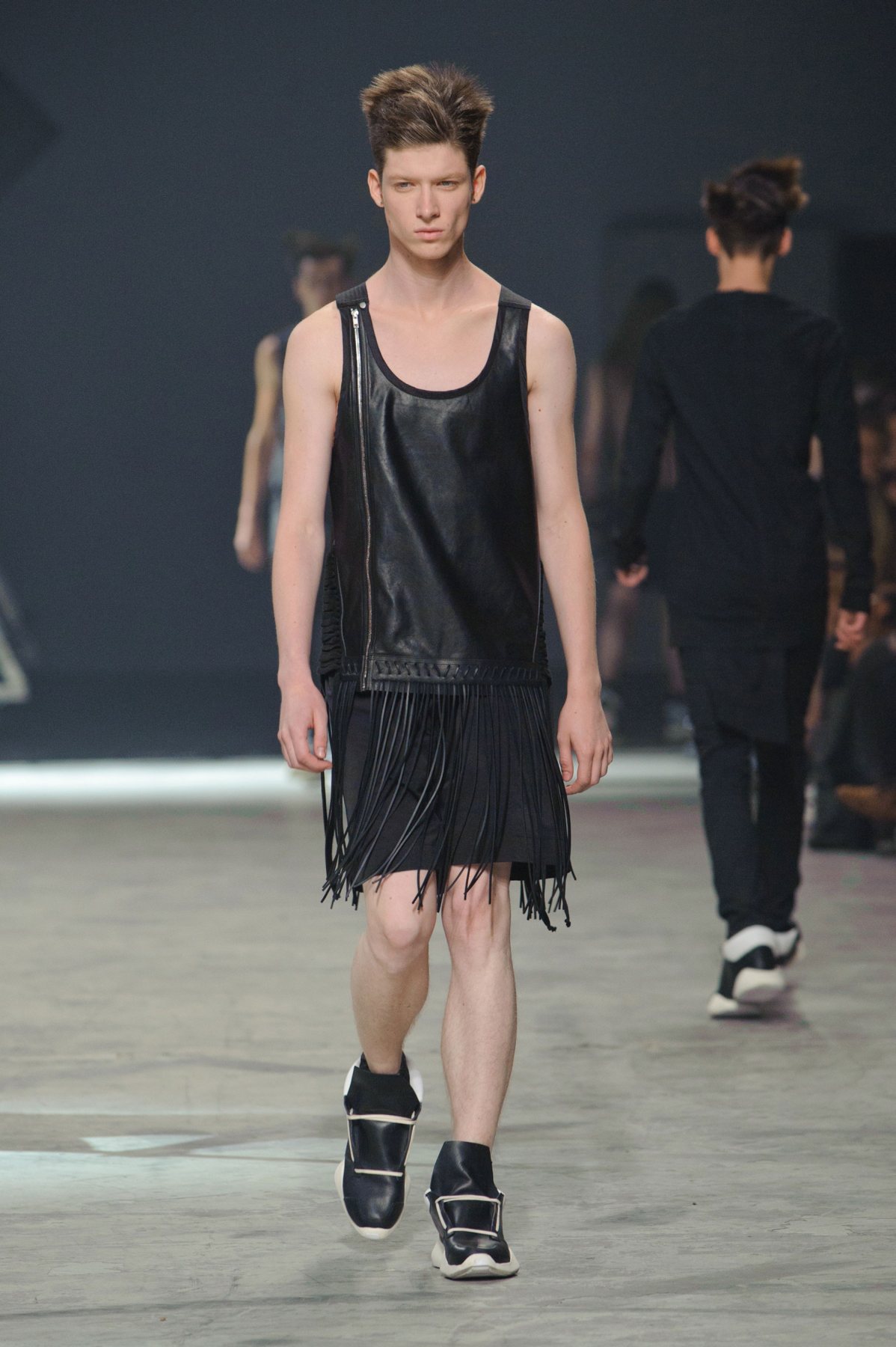 desfile-rick-owens-paris-men-ss2014-34