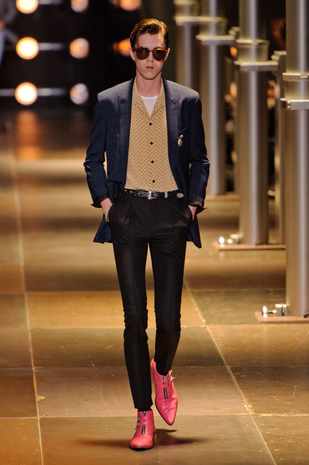 desfile-saint-laurent-verao2014-milao-men-07