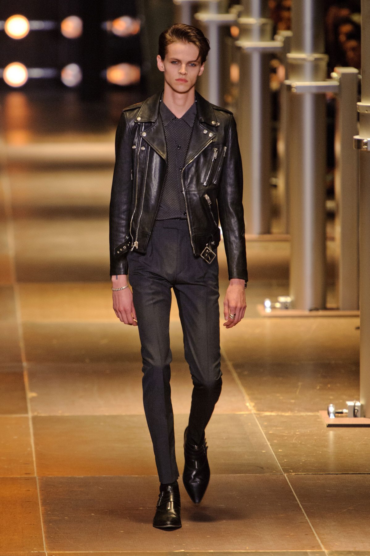 desfile-saint-laurent-verao2014-milao-men-11