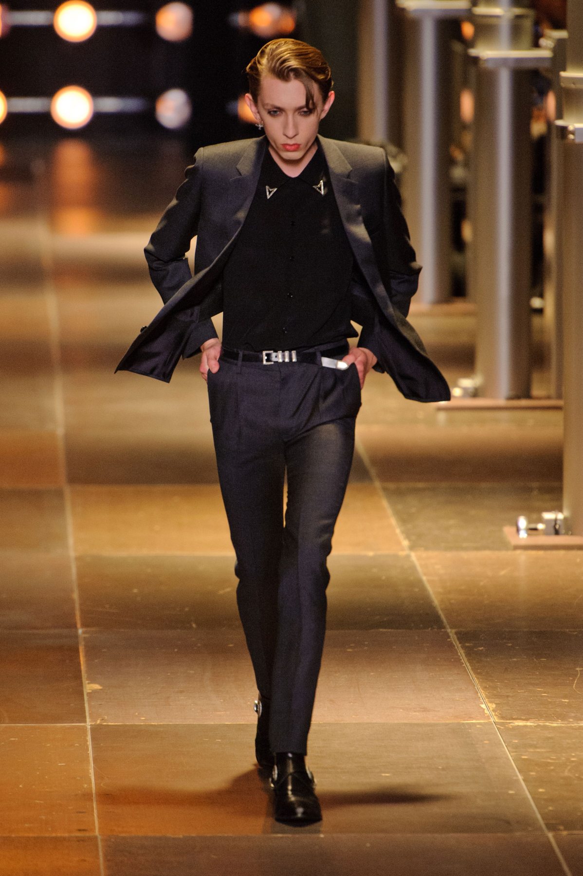 desfile-saint-laurent-verao2014-milao-men-17