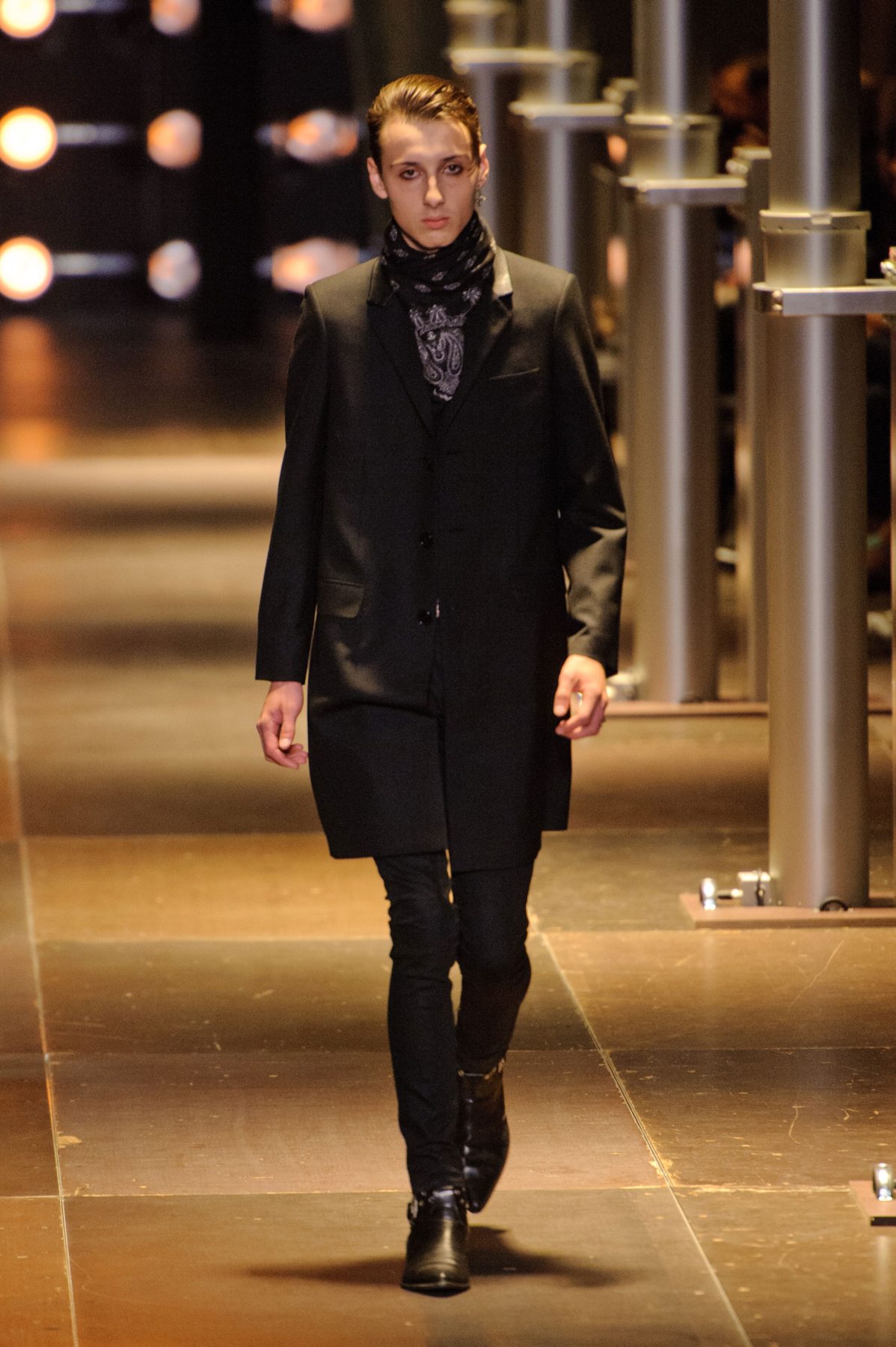desfile-saint-laurent-verao2014-milao-men-25