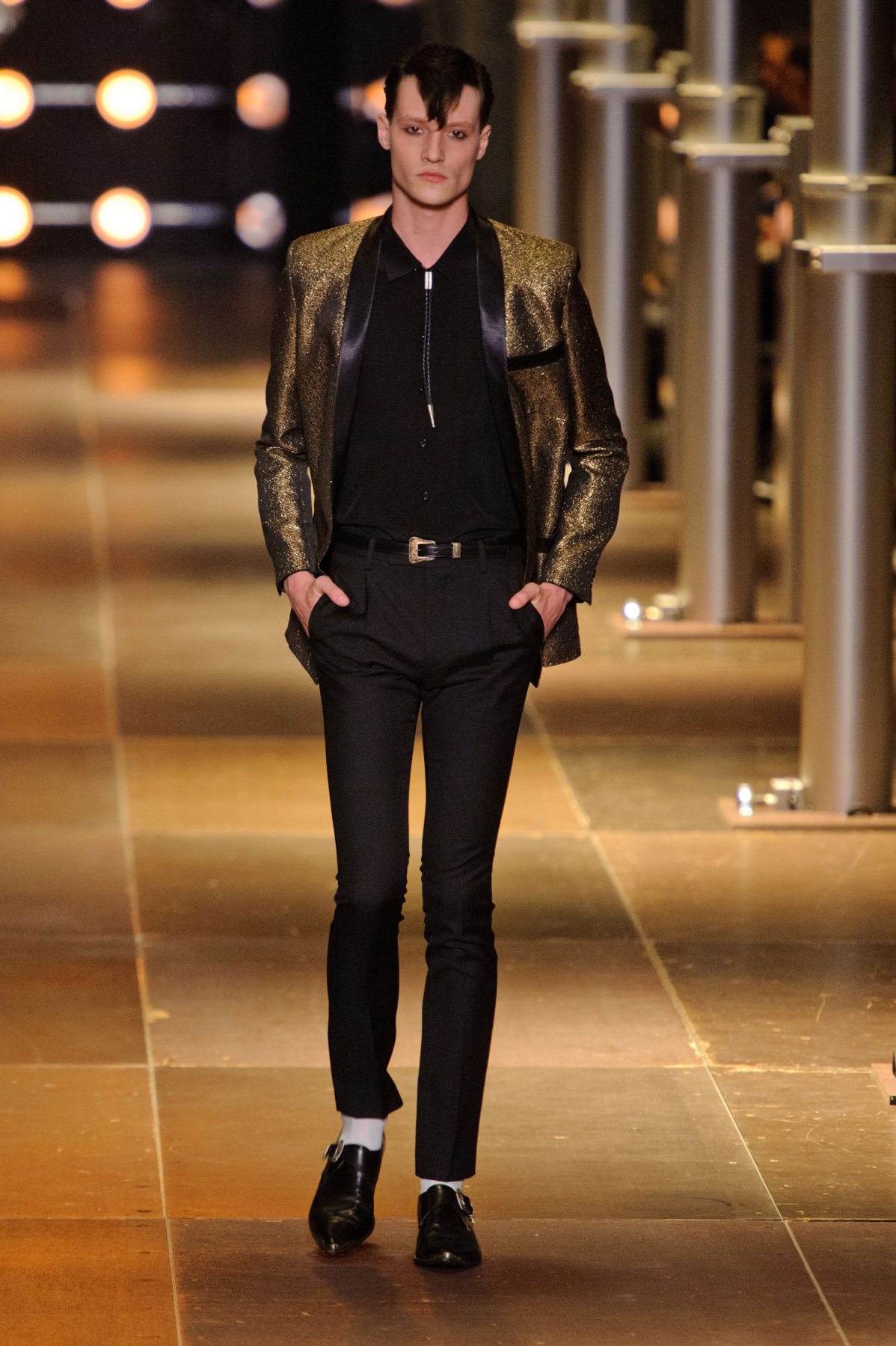 desfile-saint-laurent-verao2014-milao-men-27