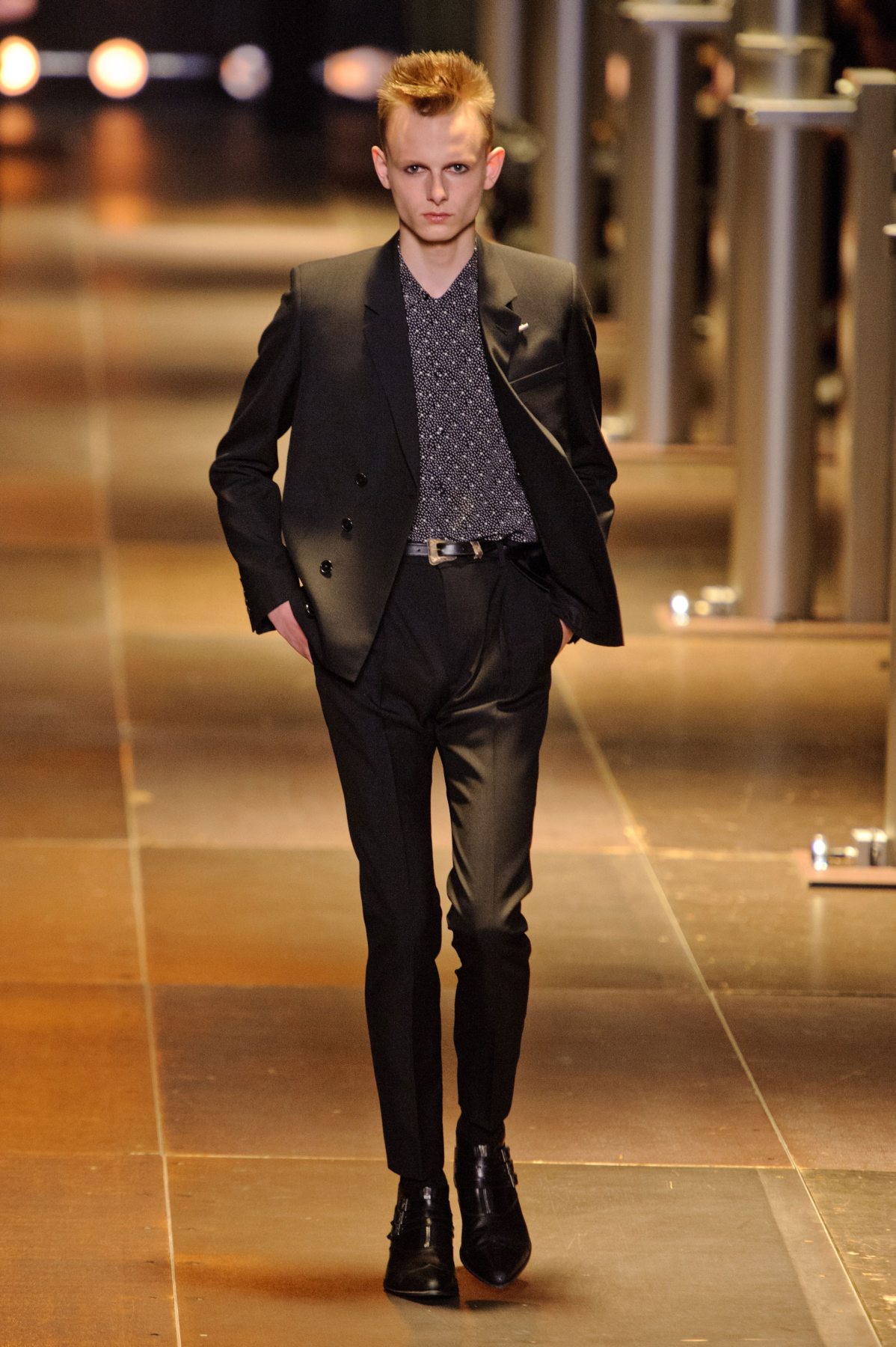 desfile-saint-laurent-verao2014-milao-men-29