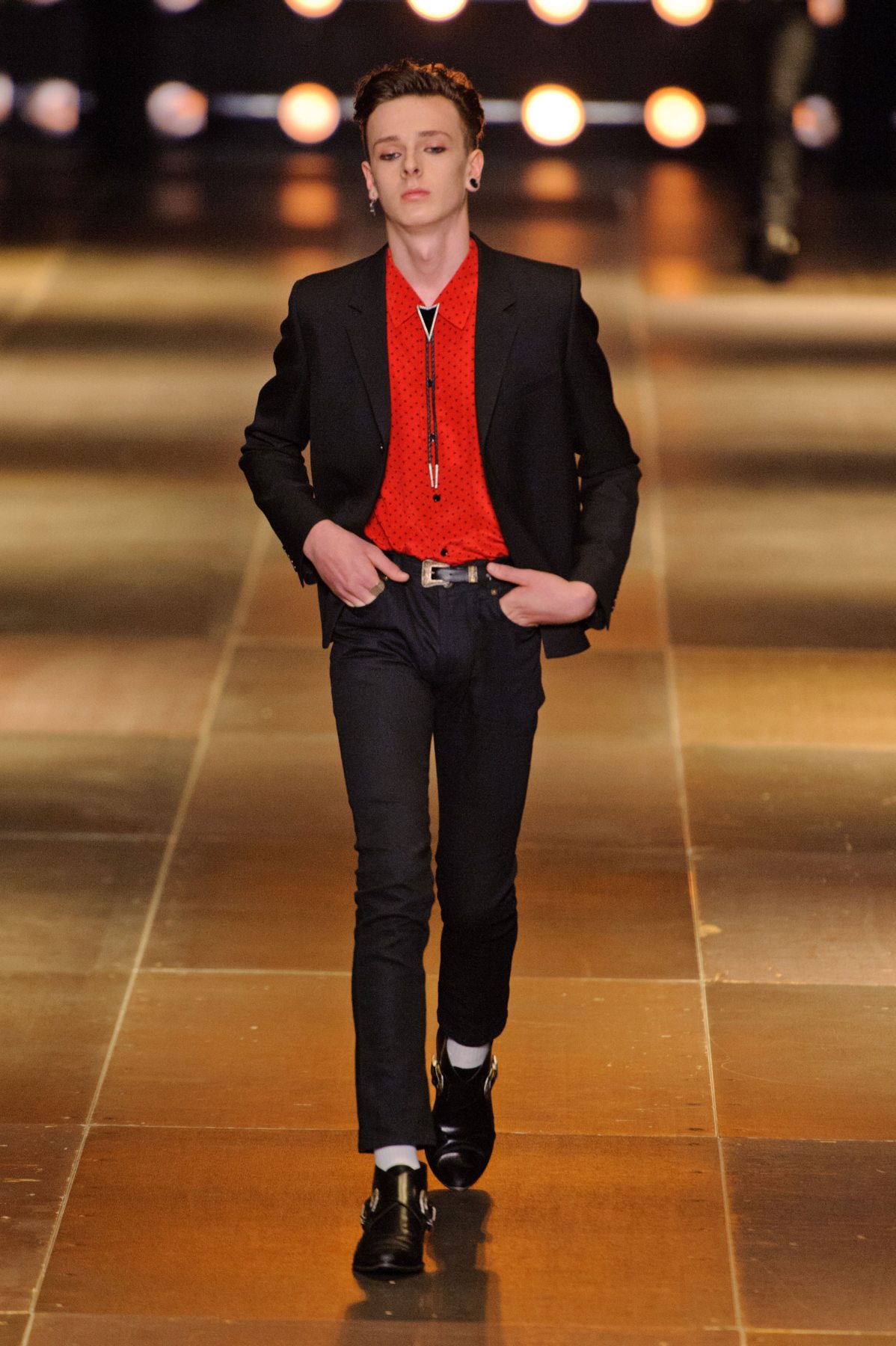 desfile-saint-laurent-verao2014-milao-men-30