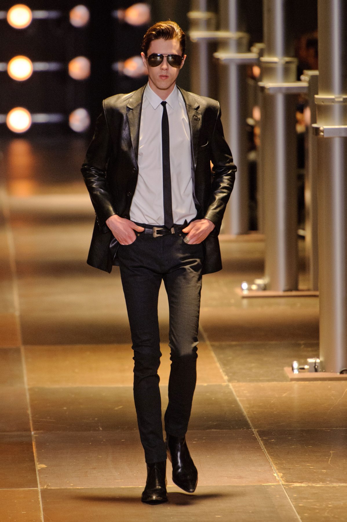 desfile-saint-laurent-verao2014-milao-men-33