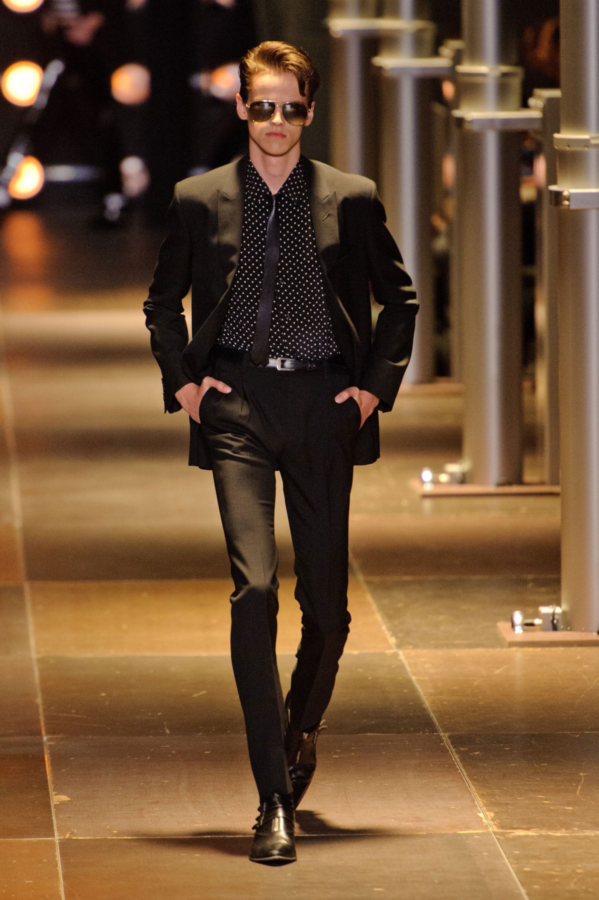 desfile-saint-laurent-verao2014-milao-men-37