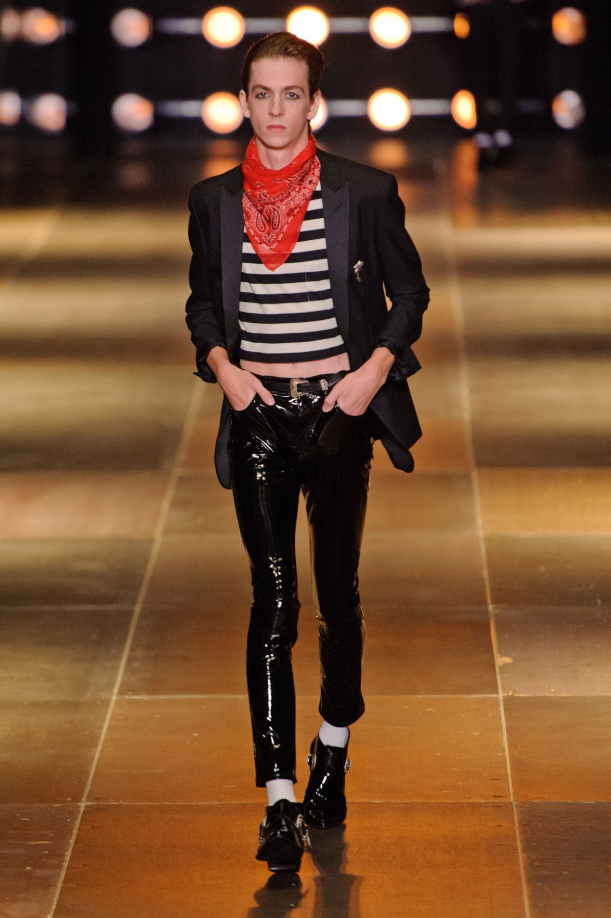 desfile-saint-laurent-verao2014-milao-men-38
