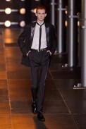 desfile-saint-laurent-verao2014-milao-men-45