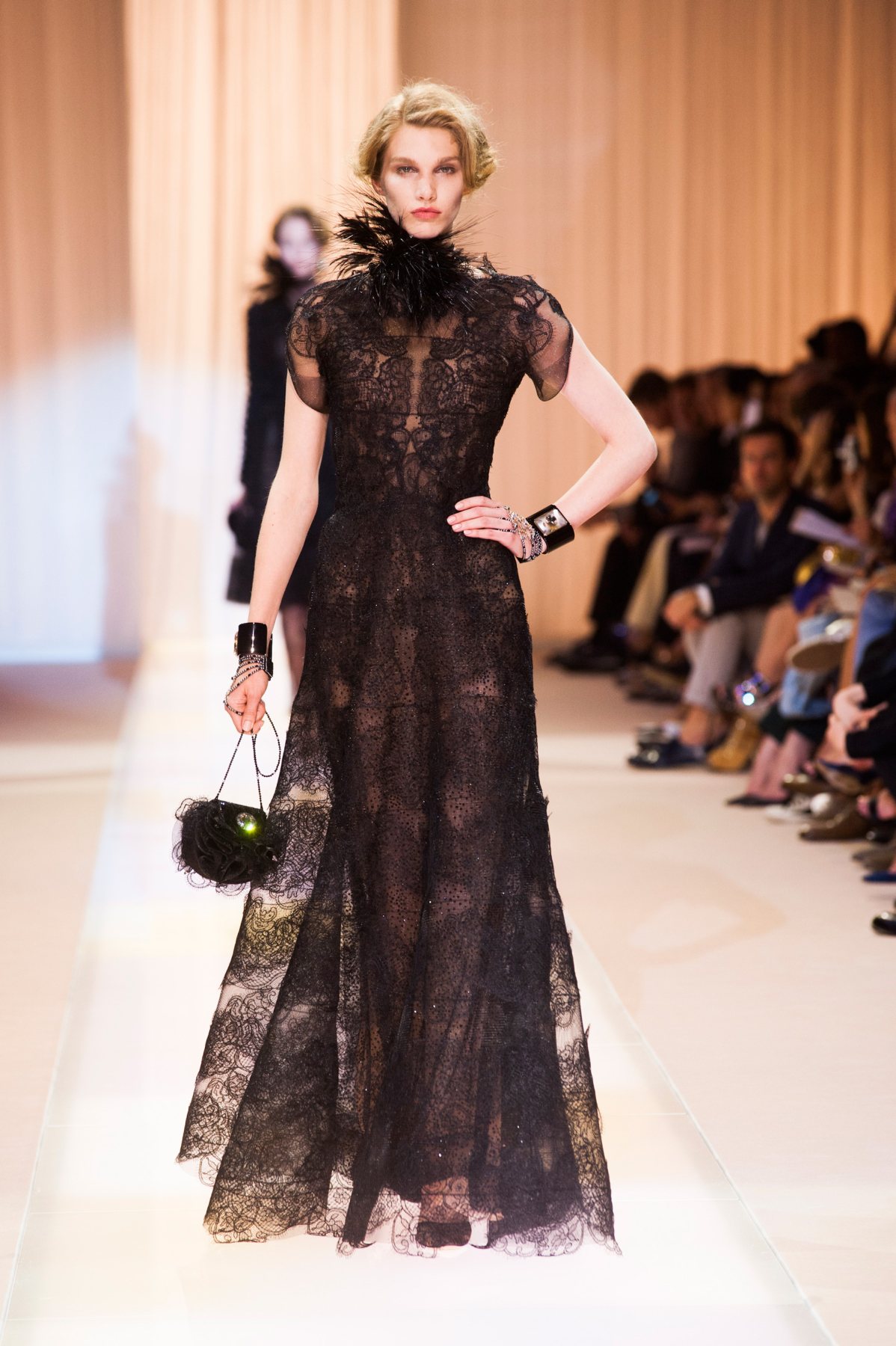 desfile-giorgio-armani-paris-inverno2014hc-27