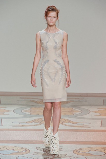 desfile-iris-van-herpen-paris-inverno2014hc-08