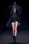 desfile-ann-demeulemeester-verao-2014-001