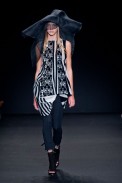 desfile-ann-demeulemeester-verao-2014-002