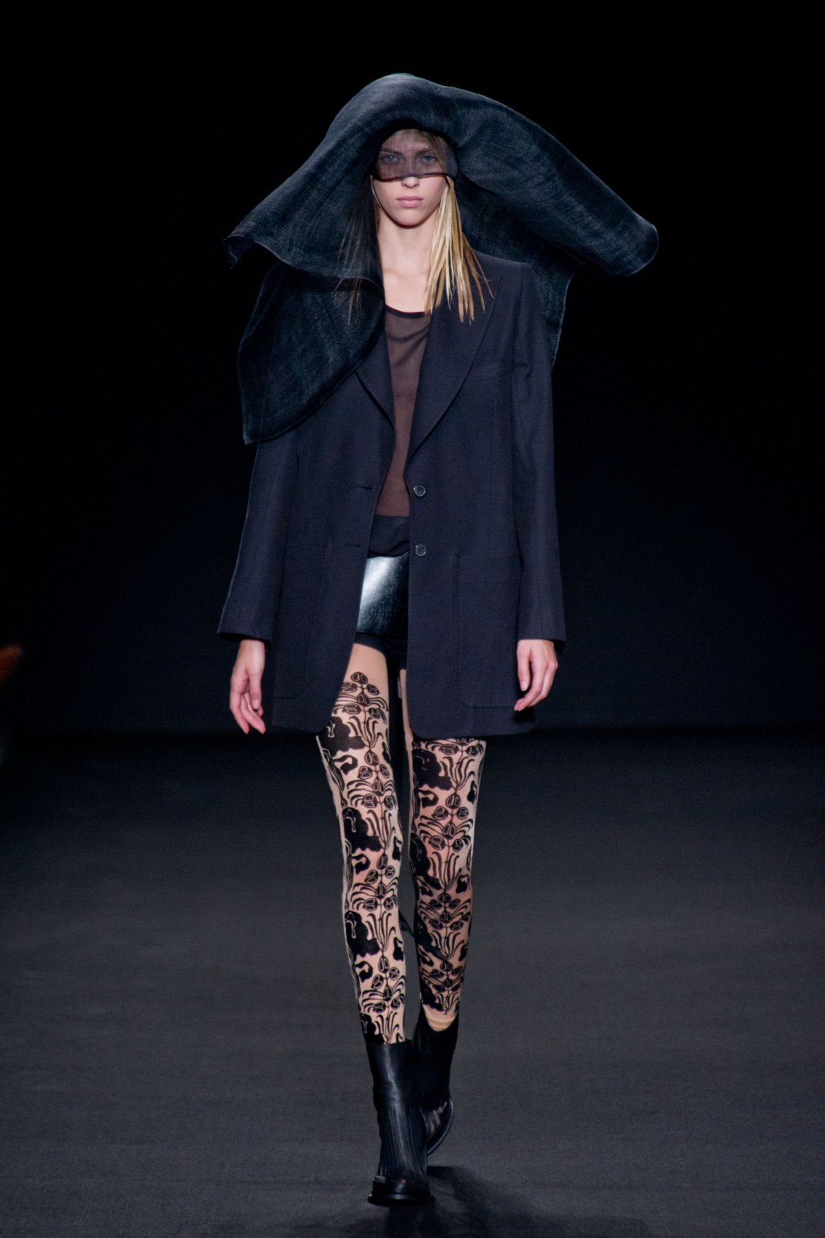 desfile-ann-demeulemeester-verao-2014-003