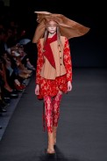 desfile-ann-demeulemeester-verao-2014-017