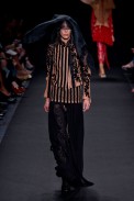 desfile-ann-demeulemeester-verao-2014-020