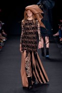 desfile-ann-demeulemeester-verao-2014-026