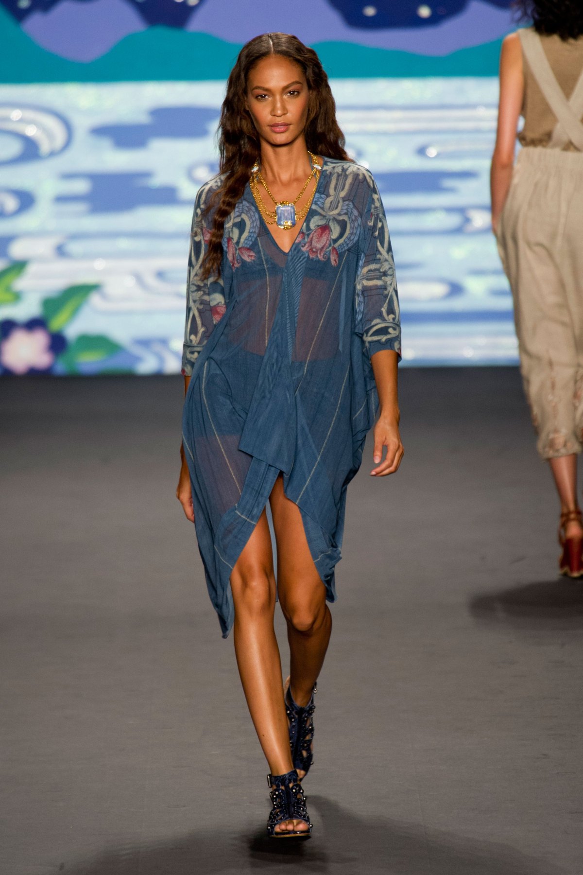 desfile-anna-sui-verao-2014-030