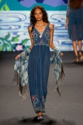 desfile-anna-sui-verao-2014-032