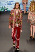 desfile-anna-sui-verao-2014-042