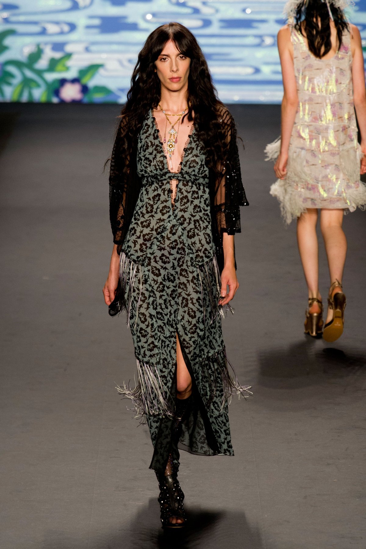 desfile-anna-sui-verao-2014-049