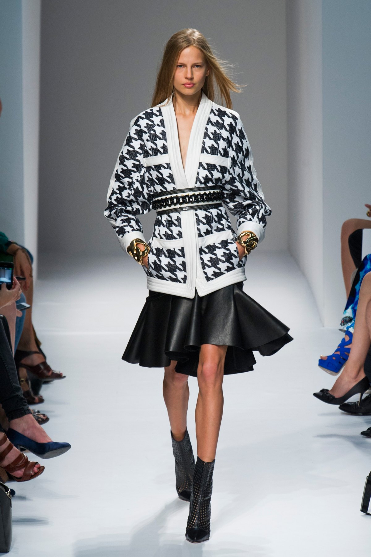 desfile-balmain-verao-2014-001