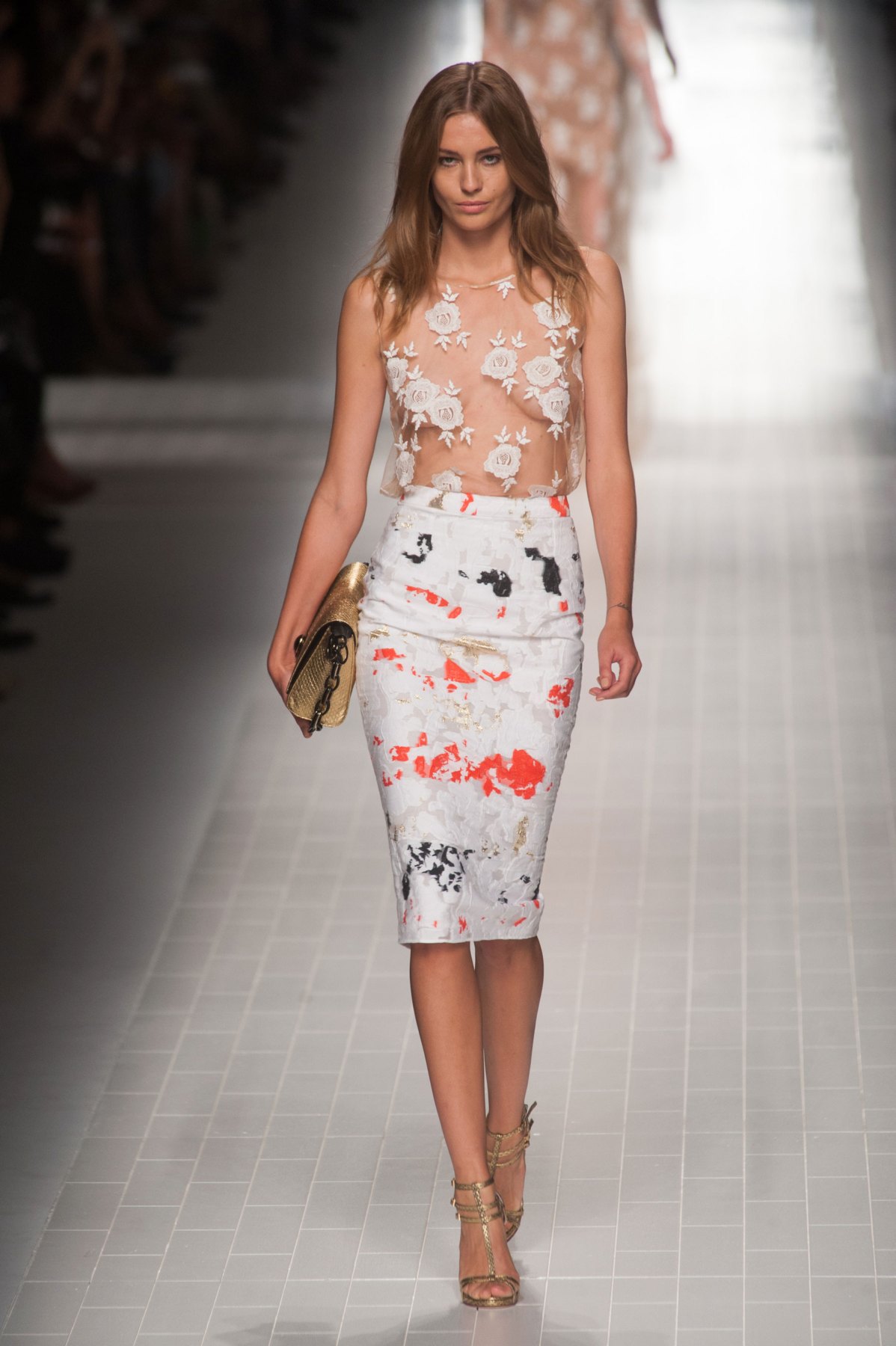 desfile-blumarine-verao-2014-006