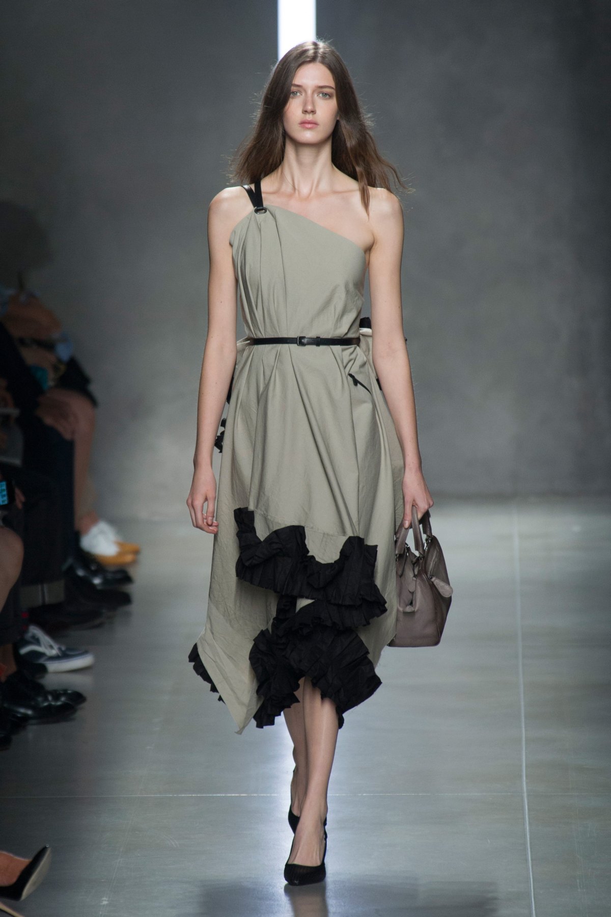 desfile-bottega-veneta-verao-2014-005