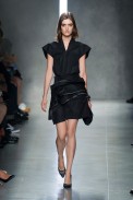 desfile-bottega-veneta-verao-2014-012