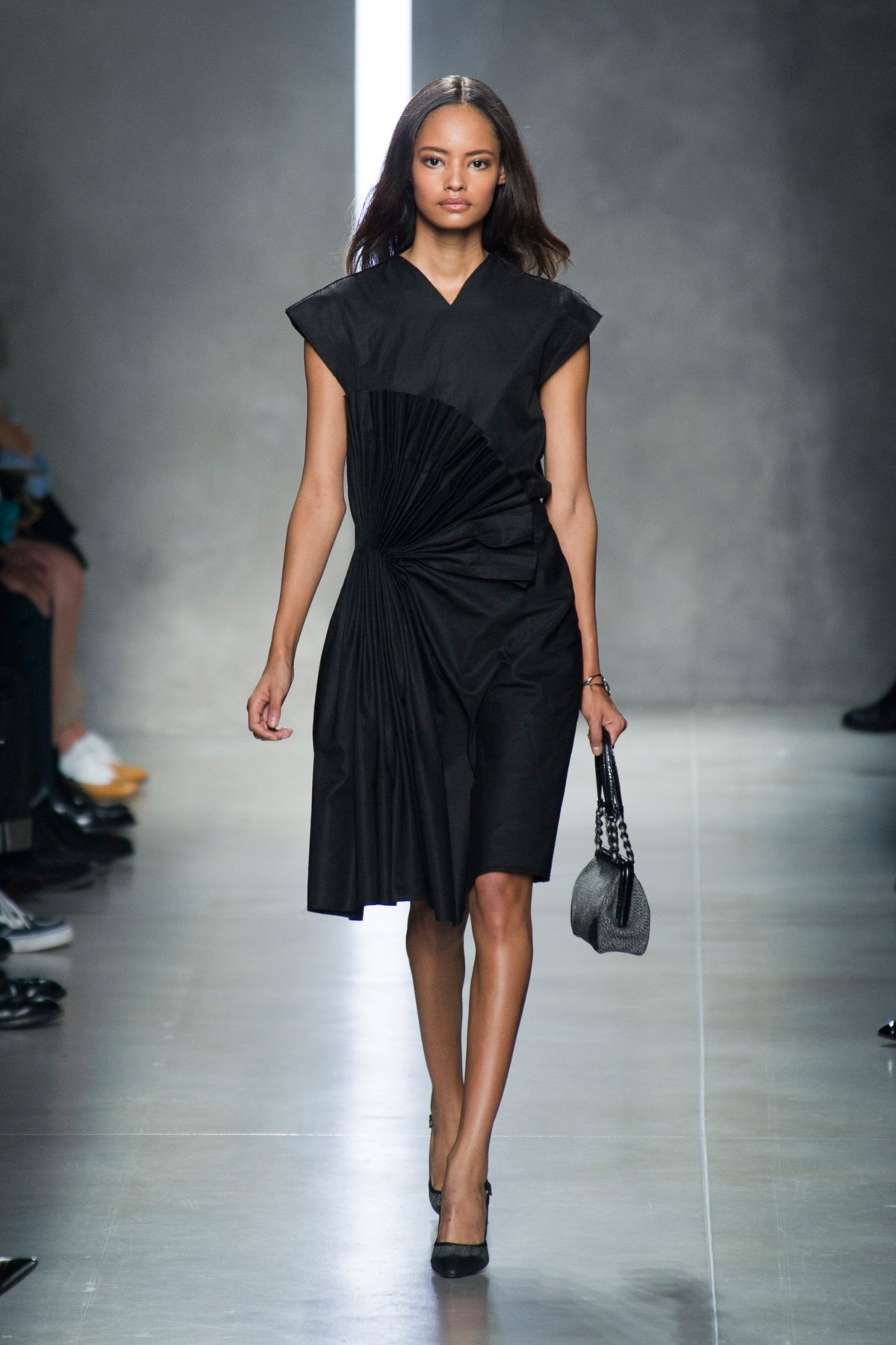 desfile-bottega-veneta-verao-2014-013