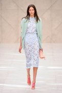 desfile-burberry-verao-2014-001