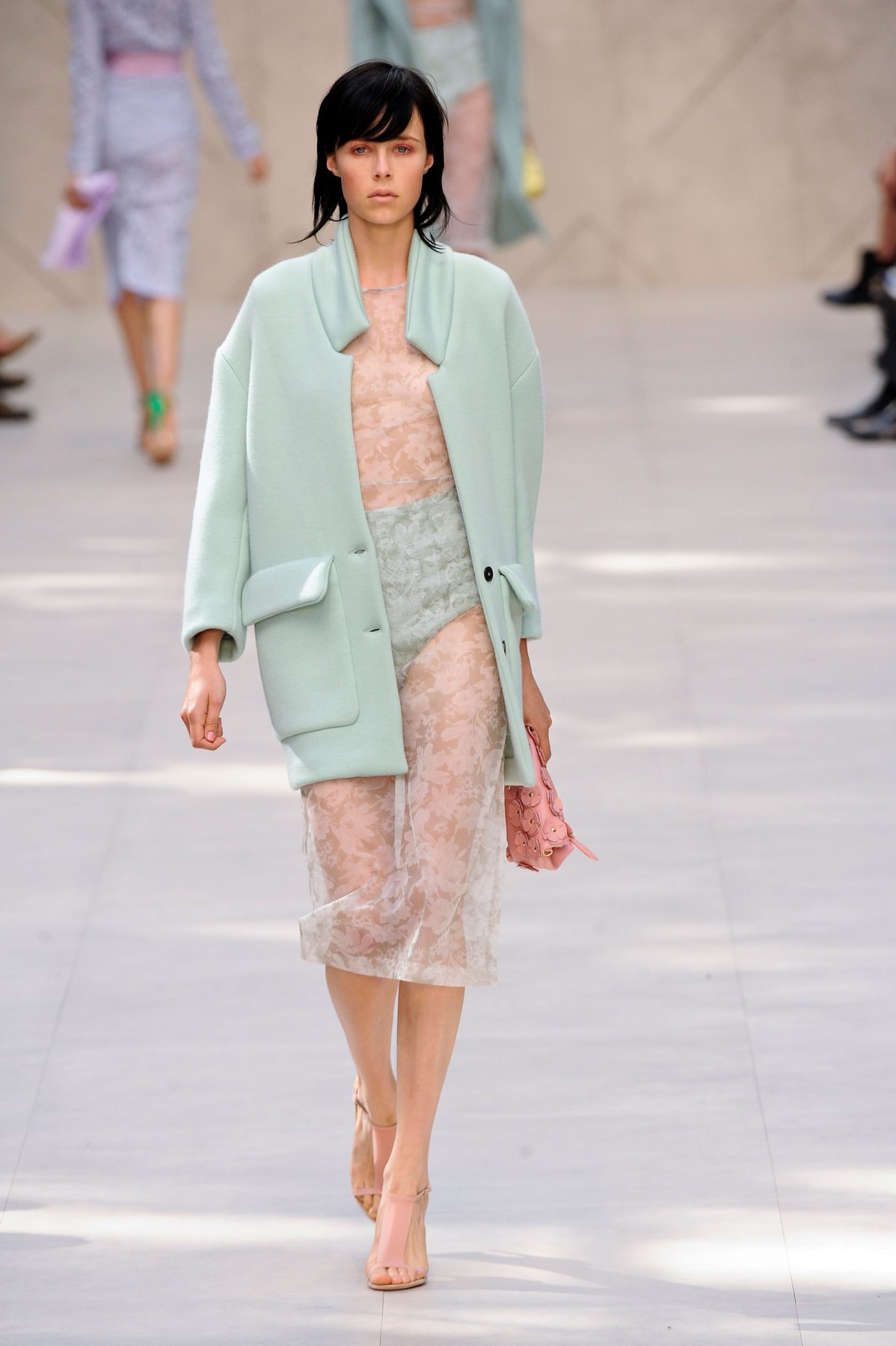 desfile-burberry-verao-2014-007