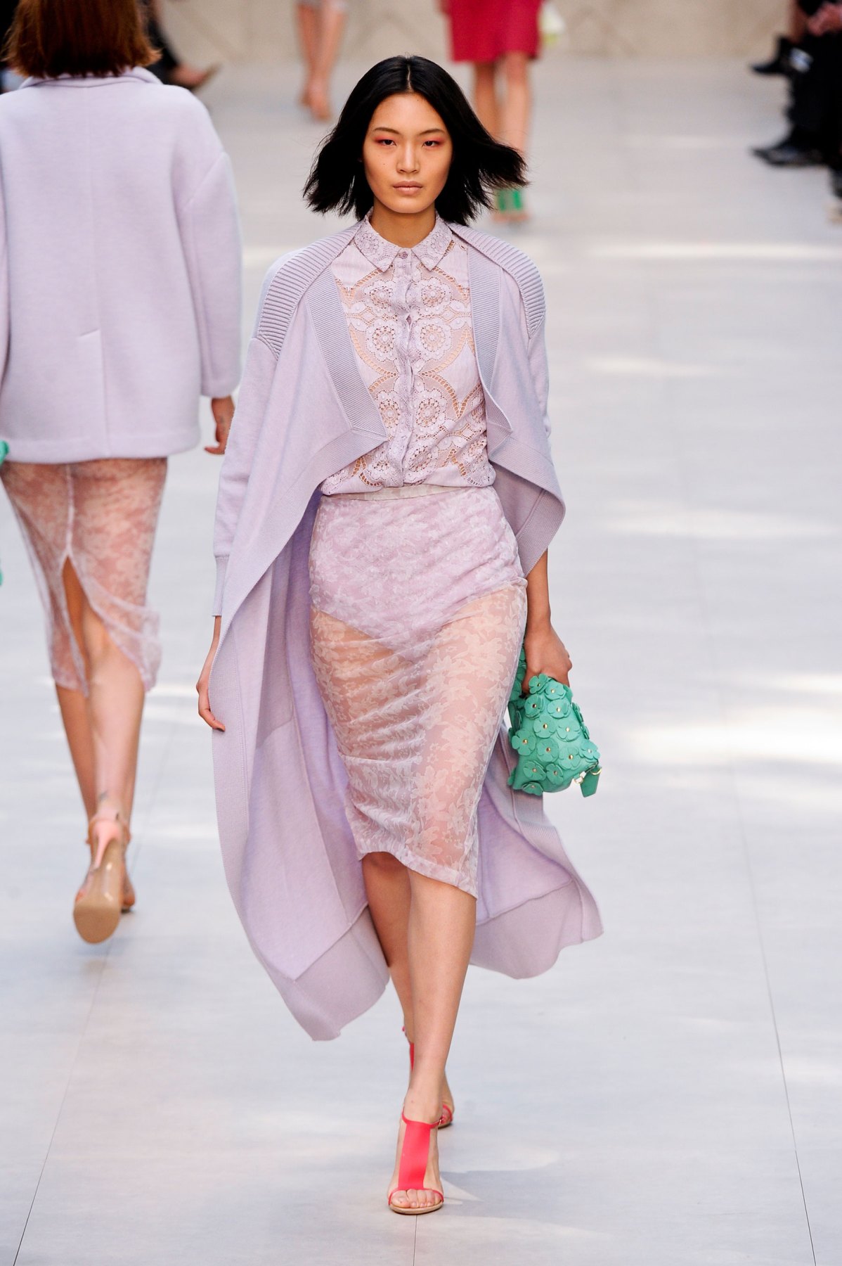 desfile-burberry-verao-2014-012