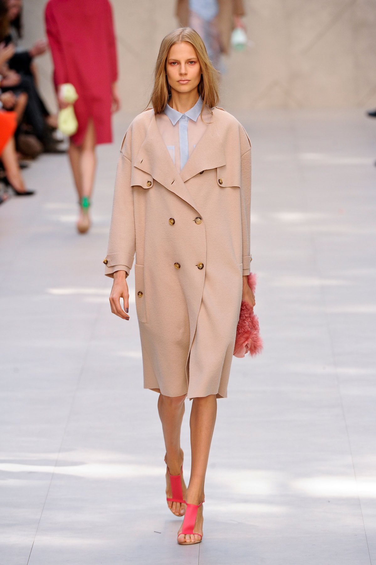 desfile-burberry-verao-2014-015