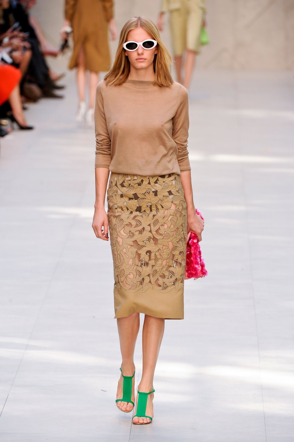 desfile-burberry-verao-2014-030
