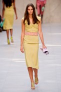desfile-burberry-verao-2014-037