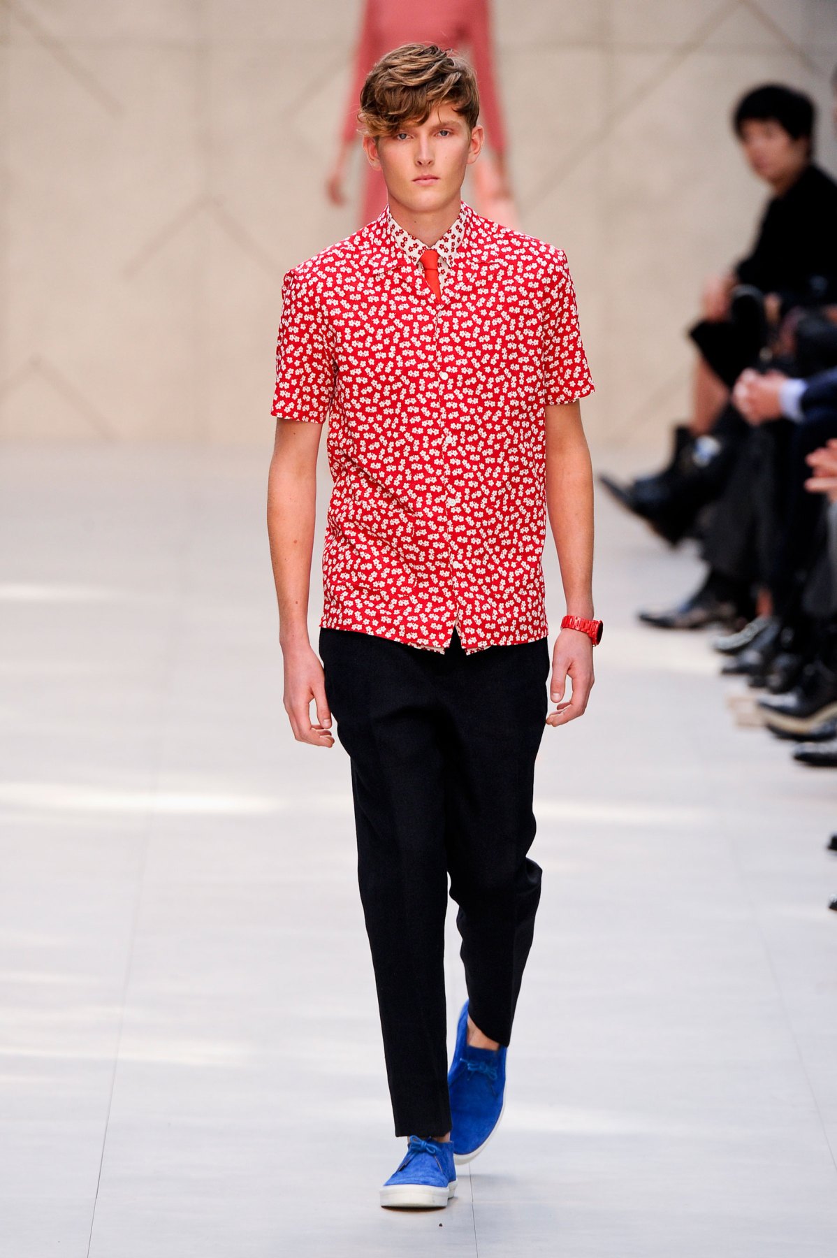 desfile-burberry-verao-2014-039