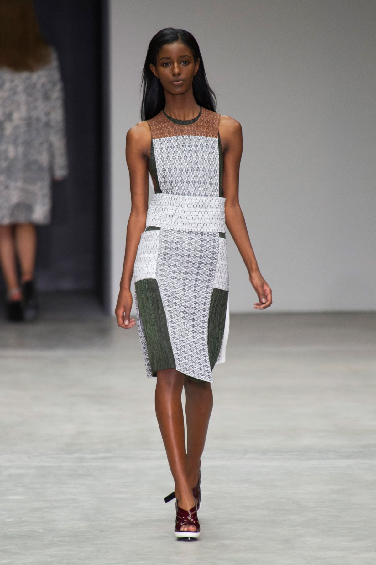desfile-calvin-klein-verao-2014-025