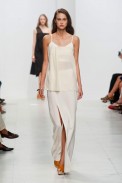 desfile-chalayan-paris-ss2014-26