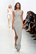 desfile-chalayan-paris-ss2014-40