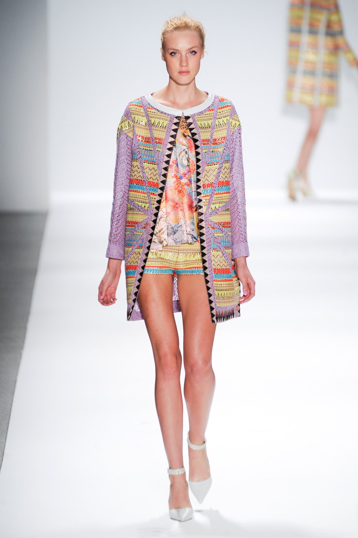 desfile-custo-barcelona-nova-york-verao-2014-012